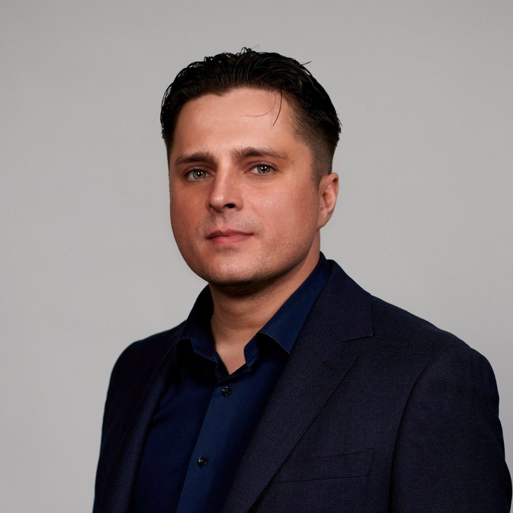 Павел Семенов